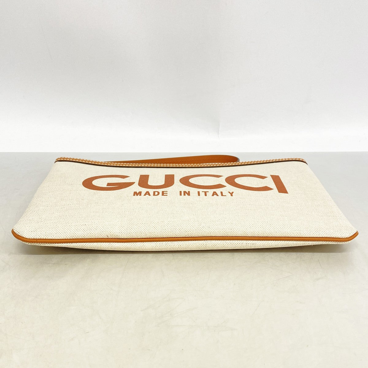 【6gd4766-k】グッチ クラッチバッグ 777165 キャンバス アイボリー シルバー金具【中古】レディース
