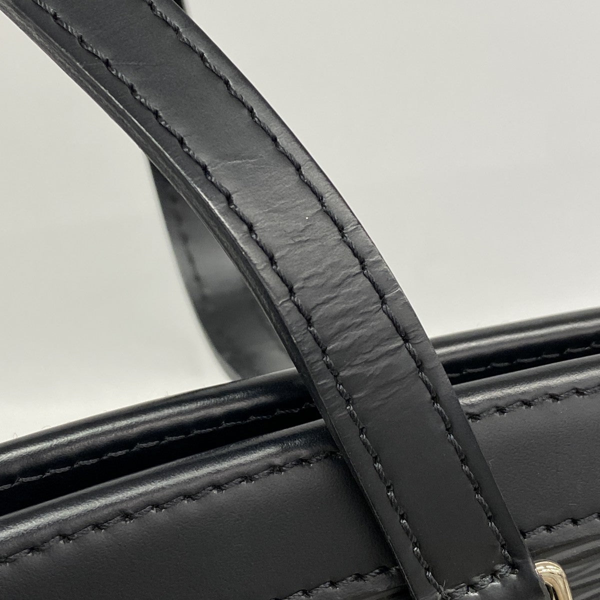【6gd4768-k】ルイヴィトン トートバッグ エピ マドレーヌGM M59342 ノワール【中古】レディース