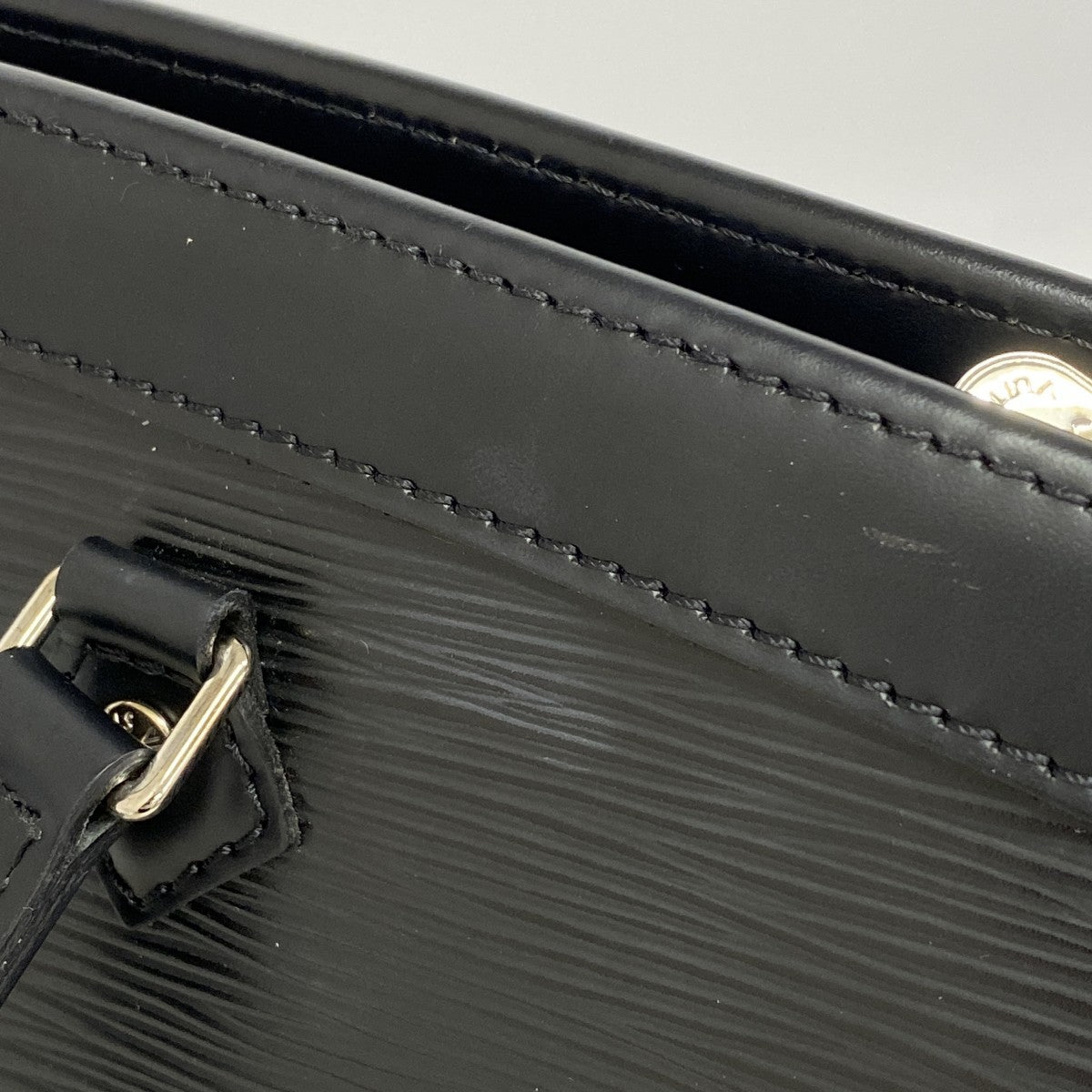 【6gd4768-k】ルイヴィトン トートバッグ エピ マドレーヌGM M59342 ノワール【中古】レディース