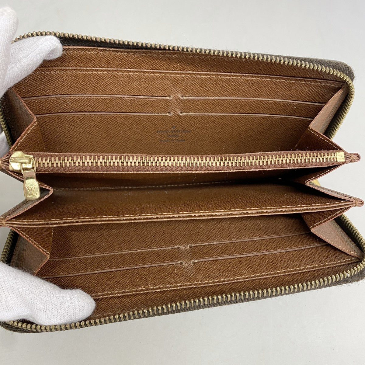 【6gd4773】ルイヴィトン 長財布 モノグラム ジッピーウォレット M60017 ブラウン【中古】メンズ レディース ユニセックス