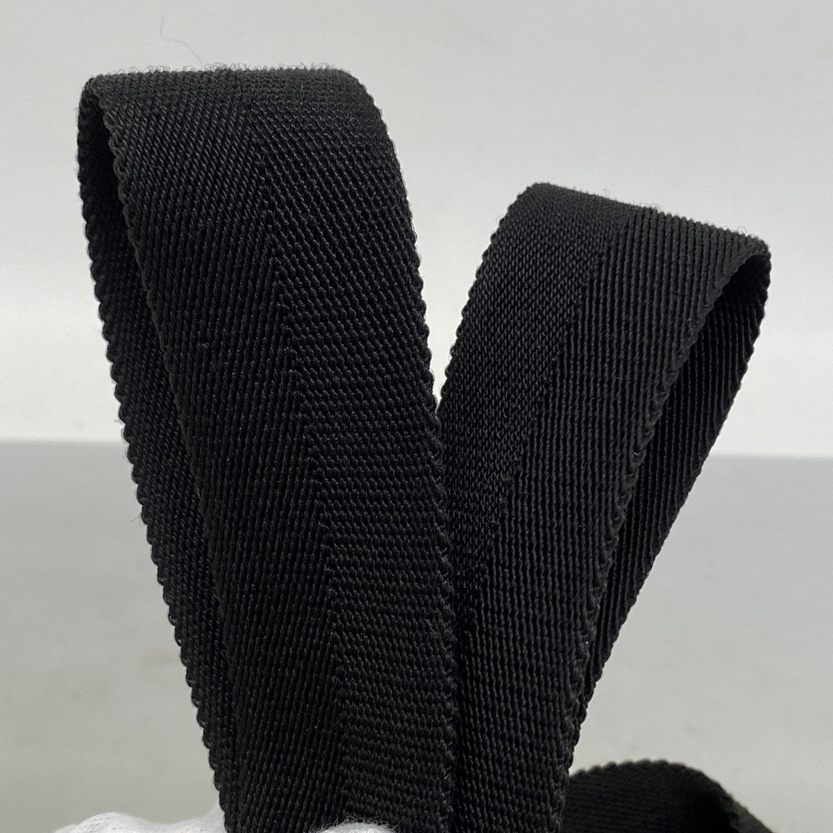 【6gd4786-k】グッチ ウエストバッグ GGキャンバス 28566 キャンバス ブラック シルバー金具【中古】メンズ レディース ユニセックス