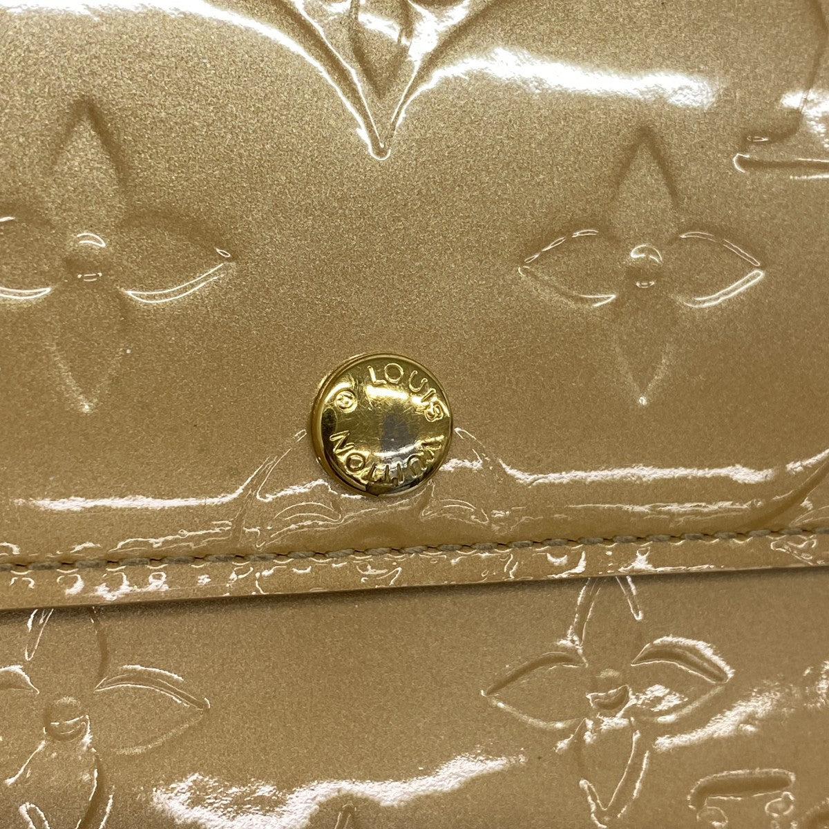 【6gd4812-k】ルイヴィトン 長財布 ヴェルニ ポシェットポルトモネクレディ M91380 ノワゼット【中古】レディース