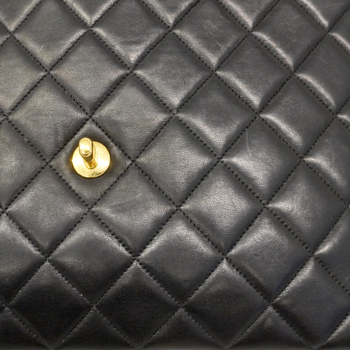 【6gd4815】シャネル ショルダーバッグ マトラッセ Wチェーン ラムスキン ブラック ゴールド金具【中古】レディース