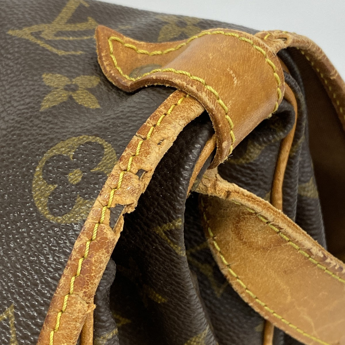 【6gd4851】ルイヴィトン ショルダーバッグ モノグラム ソミュール30 M42256 ブラウン【中古】レディース