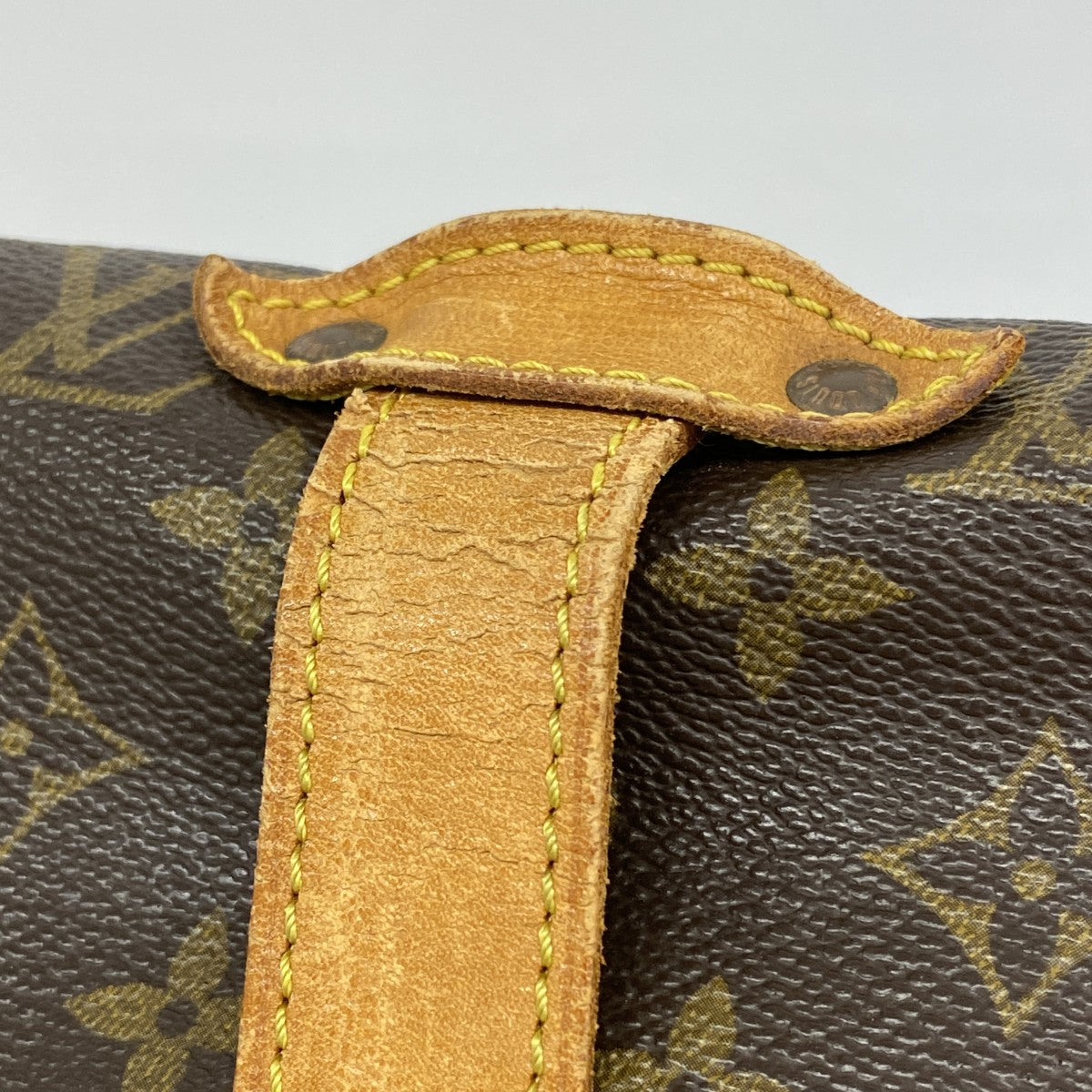 【6gd4851】ルイヴィトン ショルダーバッグ モノグラム ソミュール30 M42256 ブラウン【中古】レディース