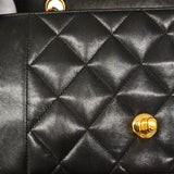 【6gd4854】シャネル ショルダーバッグ ダイアナ チェーンショルダー ラムスキン ブラック ゴールド金具【中古】レディース