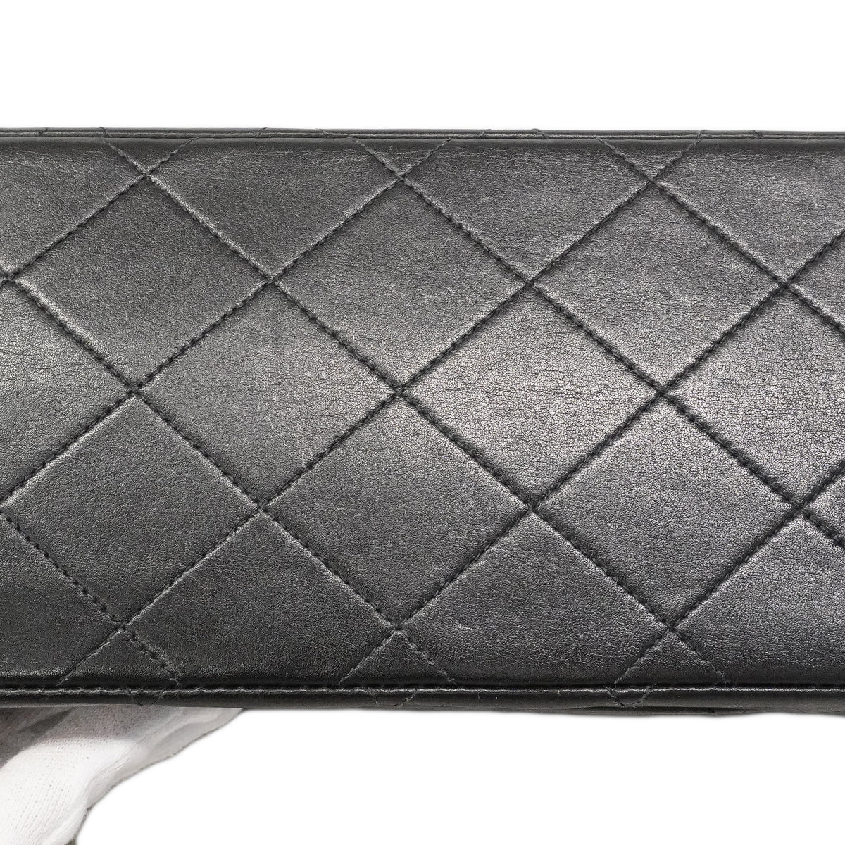 【6gd4855】シャネル ショルダーバッグ デカマトラッセ Wチェーン ラムスキン ブラック ゴールド金具【中古】レディース