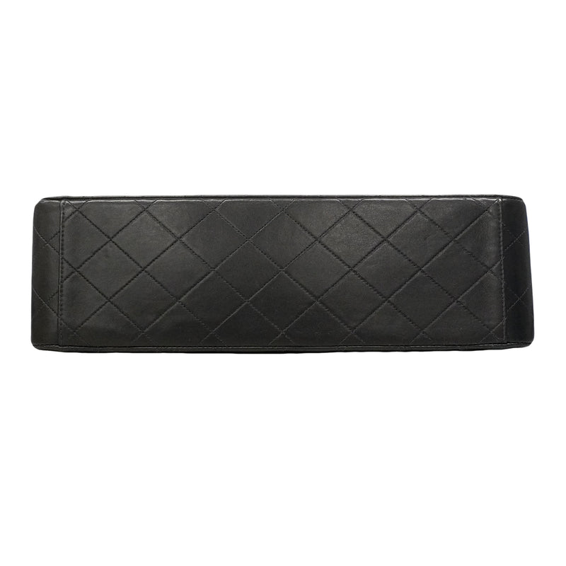【6gd4855】シャネル ショルダーバッグ デカマトラッセ Wチェーン ラムスキン ブラック ゴールド金具【中古】レディース