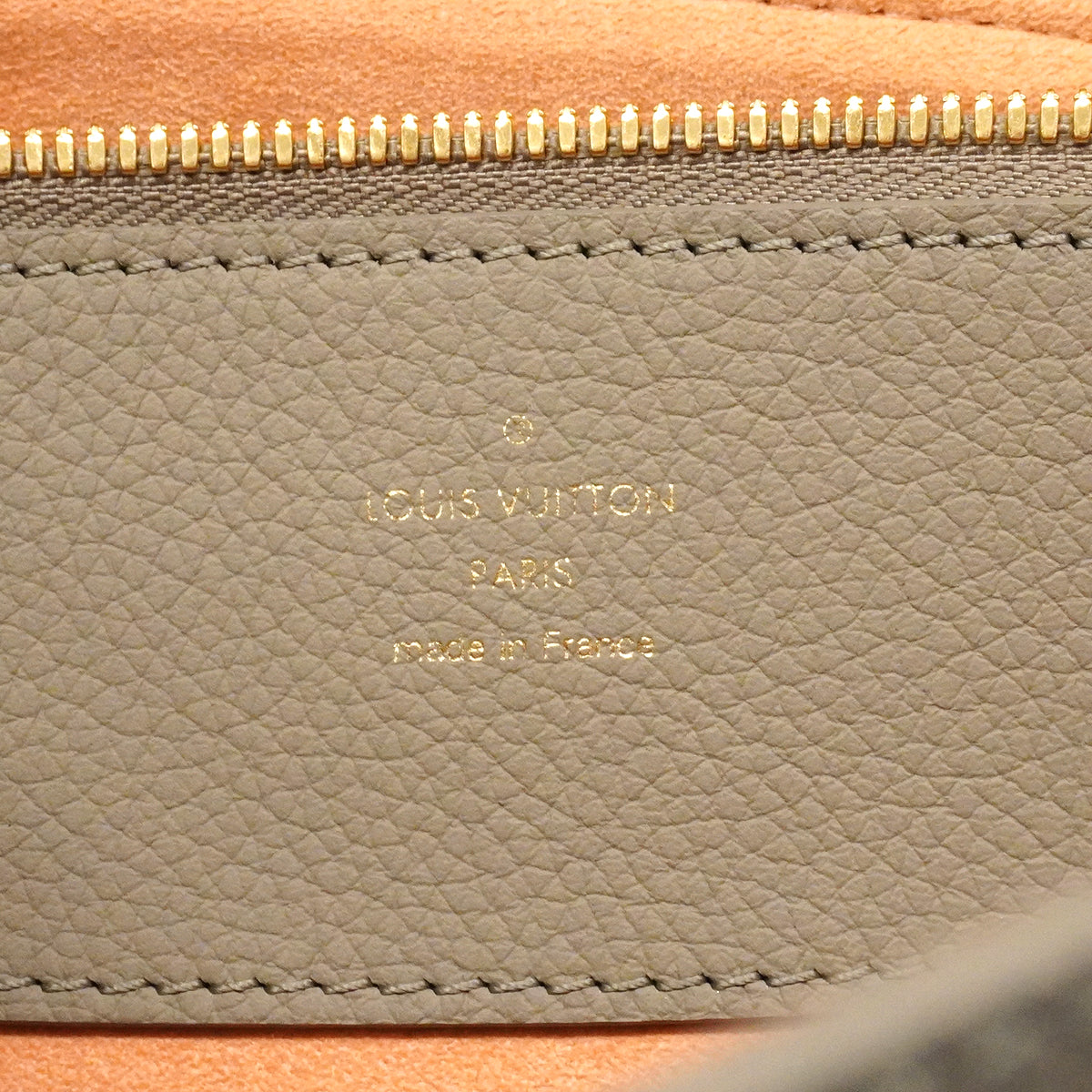 【6gd4856】ルイヴィトン ハンドバッグ マヒナ フライトモード ベラトート M23395 グレー 2wayバッグ【中古】レディース