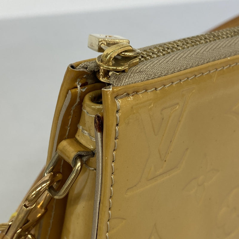 【6gd4865】ルイヴィトン ポーチ ヴェルニ レキシントン M91010 ベージュ【中古】レディース