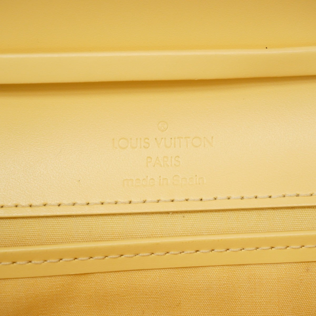 【6gd4899-k】ルイヴィトン ショルダーバッグ エピ オンフルール M5273A ヴァニラ【中古】レディース