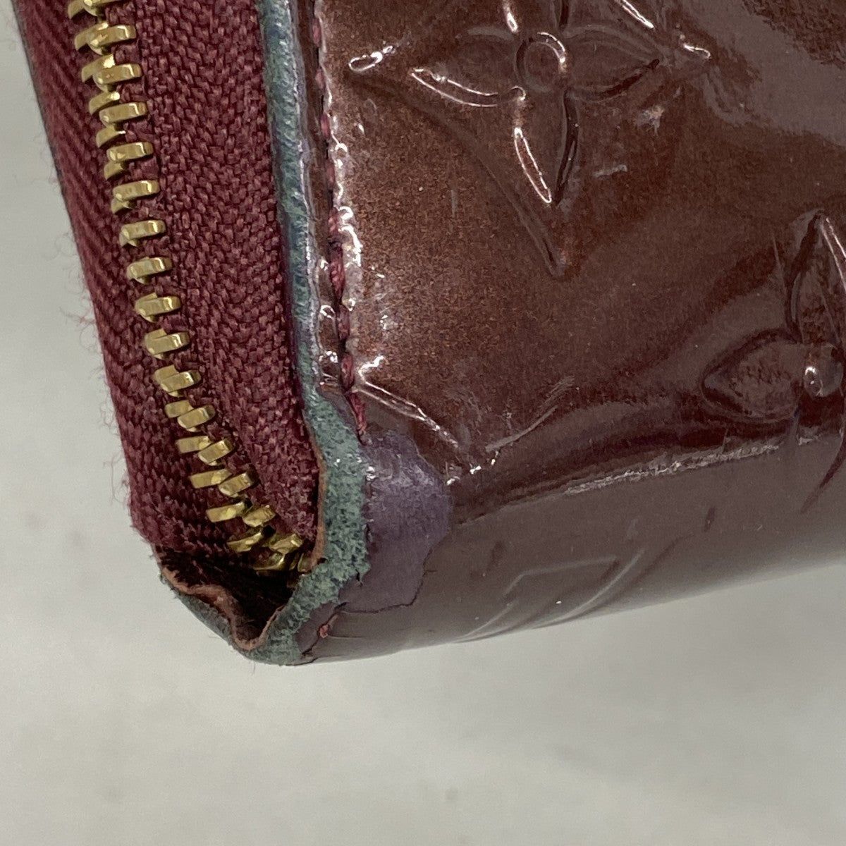 【6gd4906】ルイヴィトン 長財布 ヴェルニ ジッピーウォレット M91536 ルージュフォーヴィスト【中古】レディース