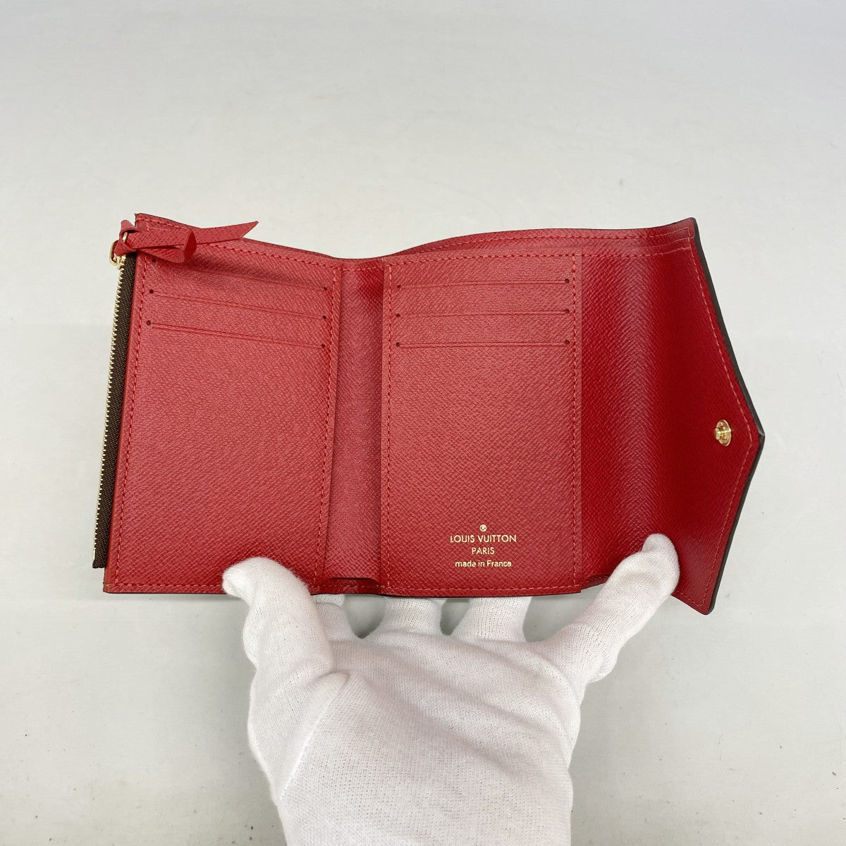 【6gd4908】ルイヴィトン 三つ折り財布 ダミエ ポルトフォイユヴィクトリーヌ N41659 エベヌ【中古】レディース
