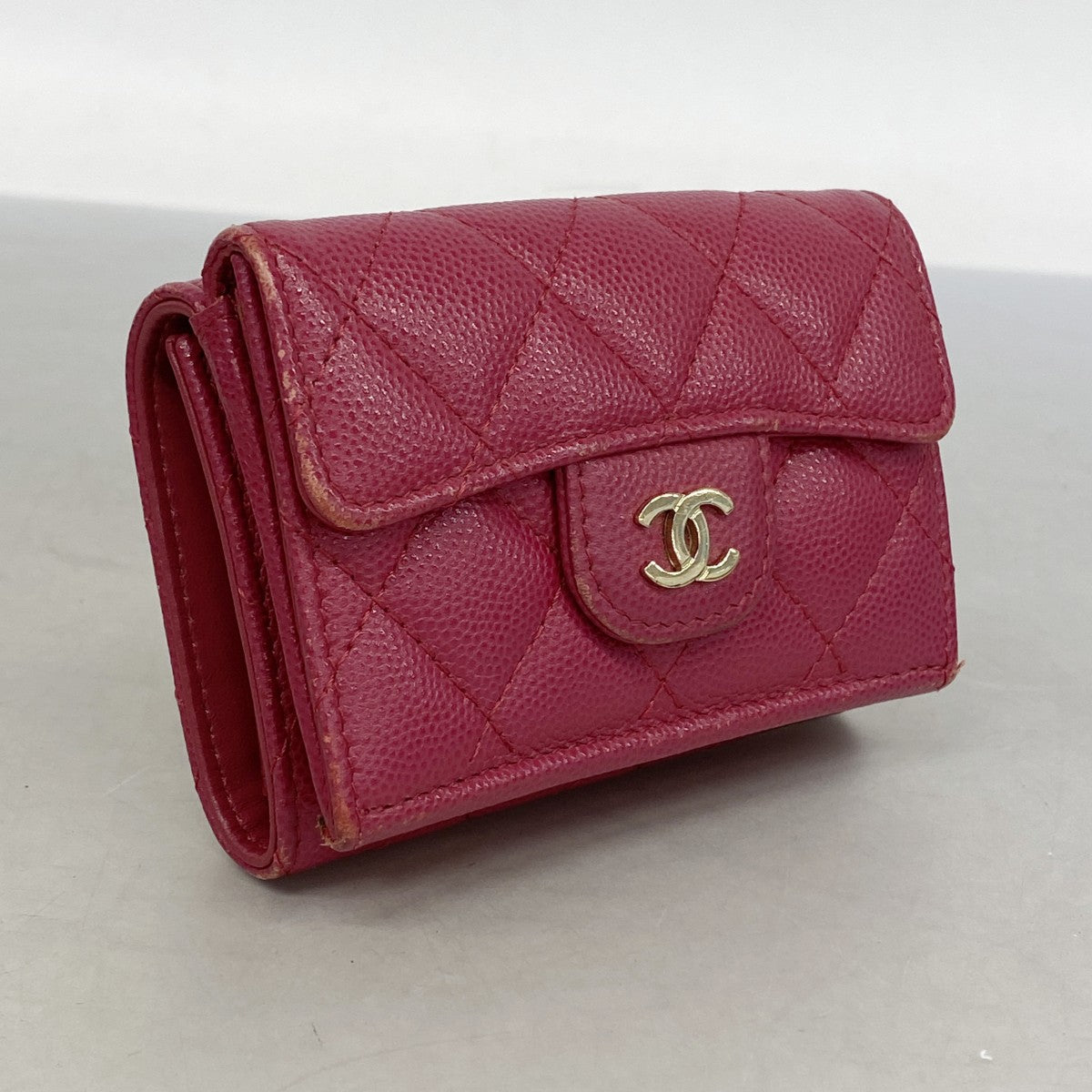 【6gd4911】シャネル 三つ折り財布 マトラッセ キャビアスキン ピンク ゴールド金具【中古】レディース