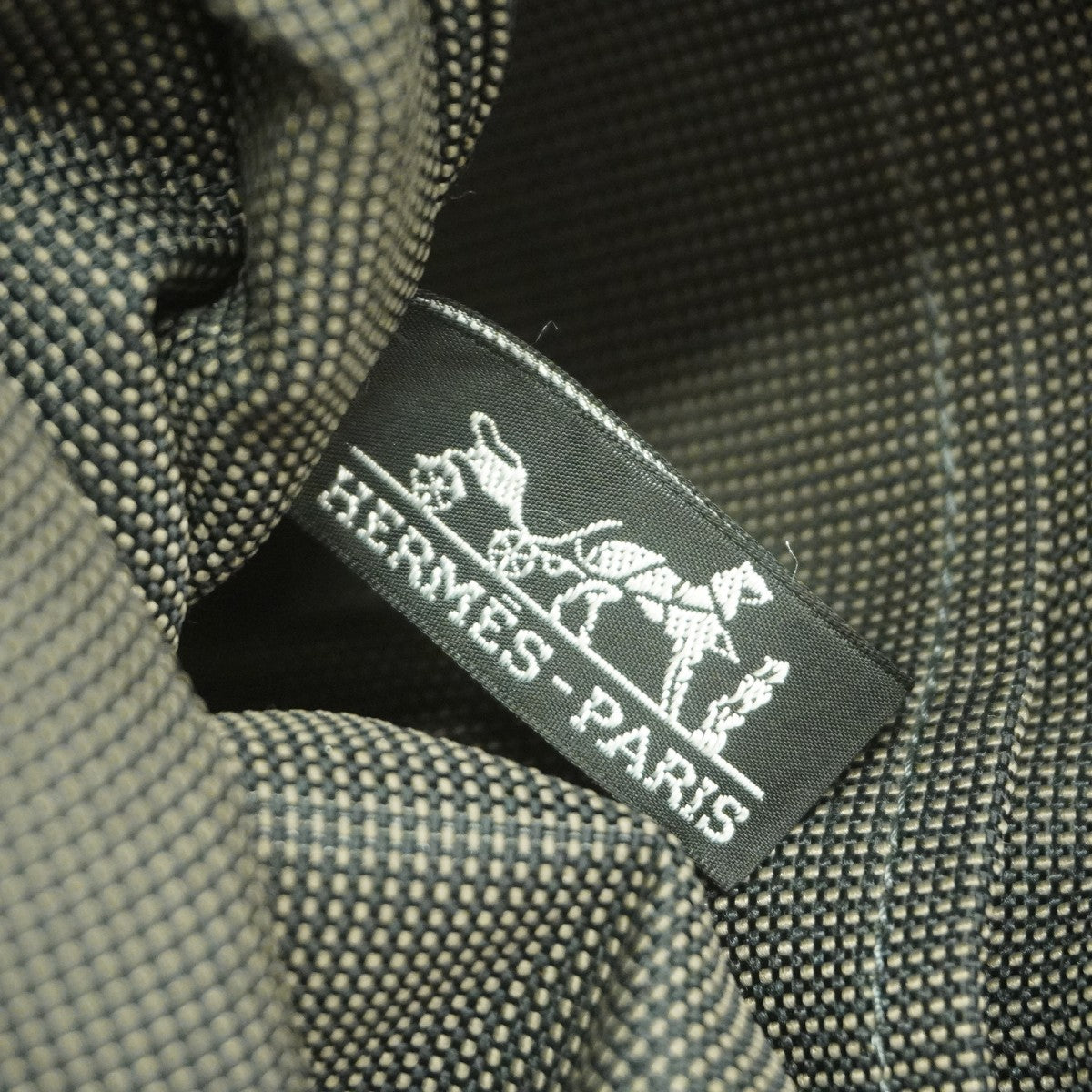 【6gd4921-k】エルメス リュック・デイパック エールラインアドPM キャンバス グレー シルバー金具【中古】メンズ レディース ユニセックス