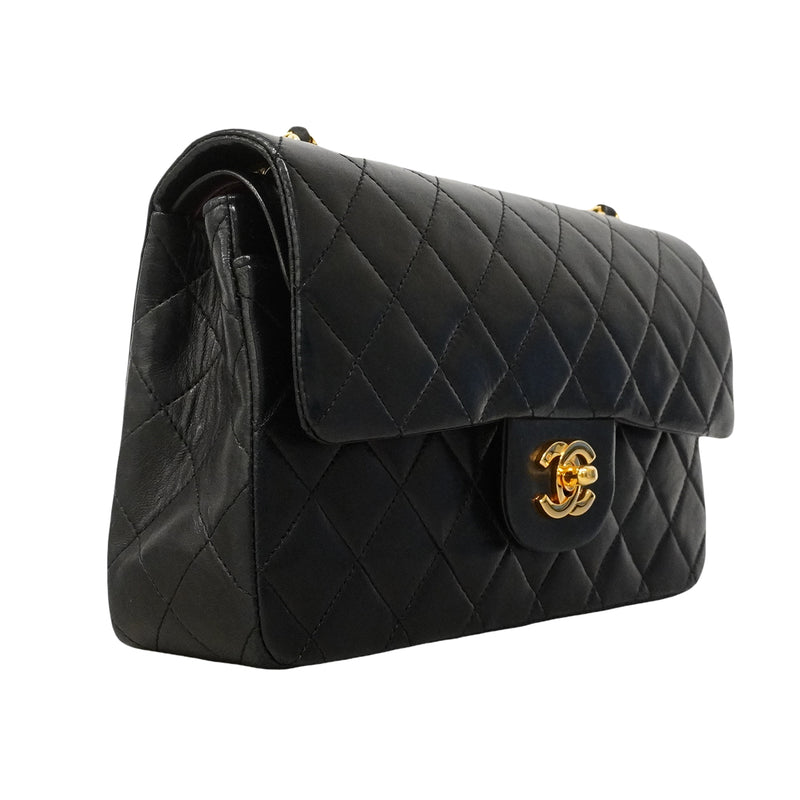 【6gd4934】シャネル ショルダーバッグ マトラッセ Wフラップ Wチェーン ラムスキン ブラック ゴールド金具【中古】レディース