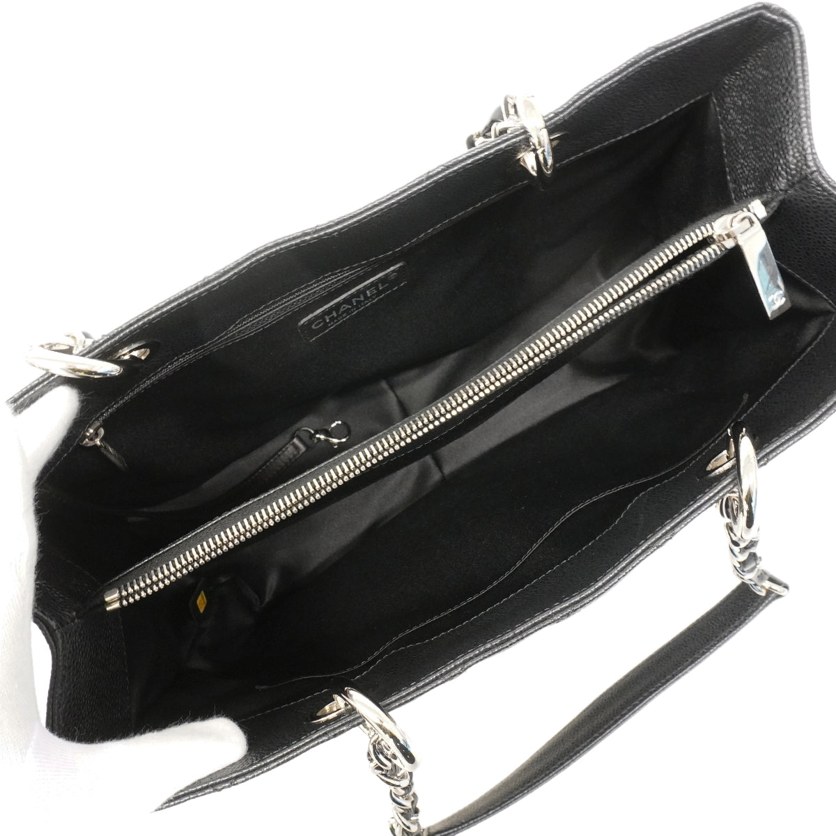 【6gd4935】シャネル チェーントート マトラッセ キャビアスキン ブラック シルバー金具【中古】レディース