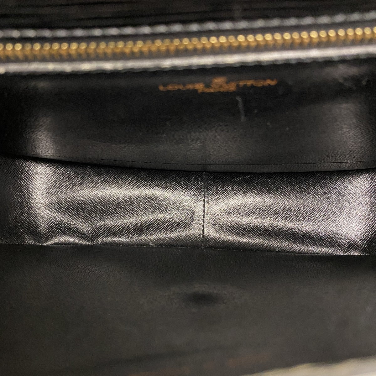 【6gd4949】ルイヴィトン ショルダーバッグ エピ サンクルー M52192 ノワール【中古】レディース