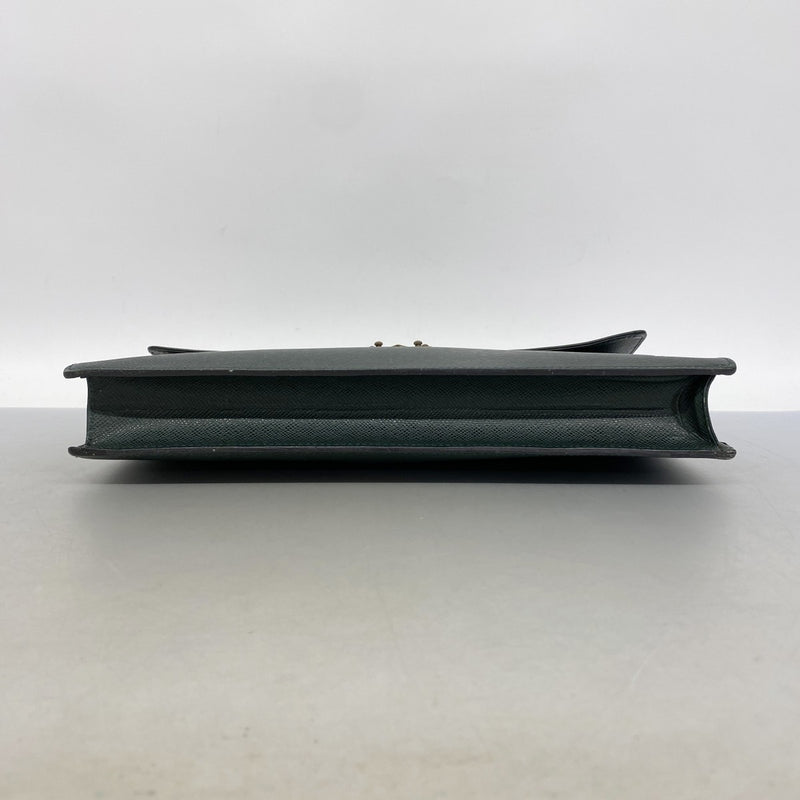 【6gd4951】ルイヴィトン ブリーフケース タイガ セルヴィエットクラド M30074 エピセア【中古】レディース