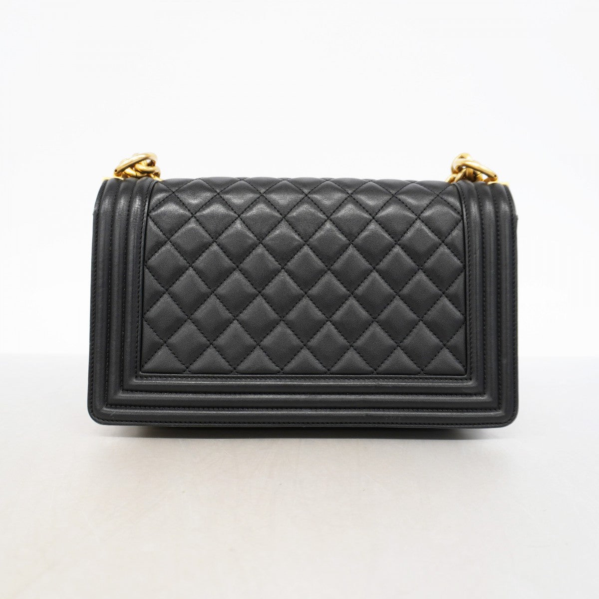 【6gd5001】シャネル ショルダーバッグ ボーイシャネル チェーンショルダー ラムスキン ブラック ゴールド金具【中古】レディース