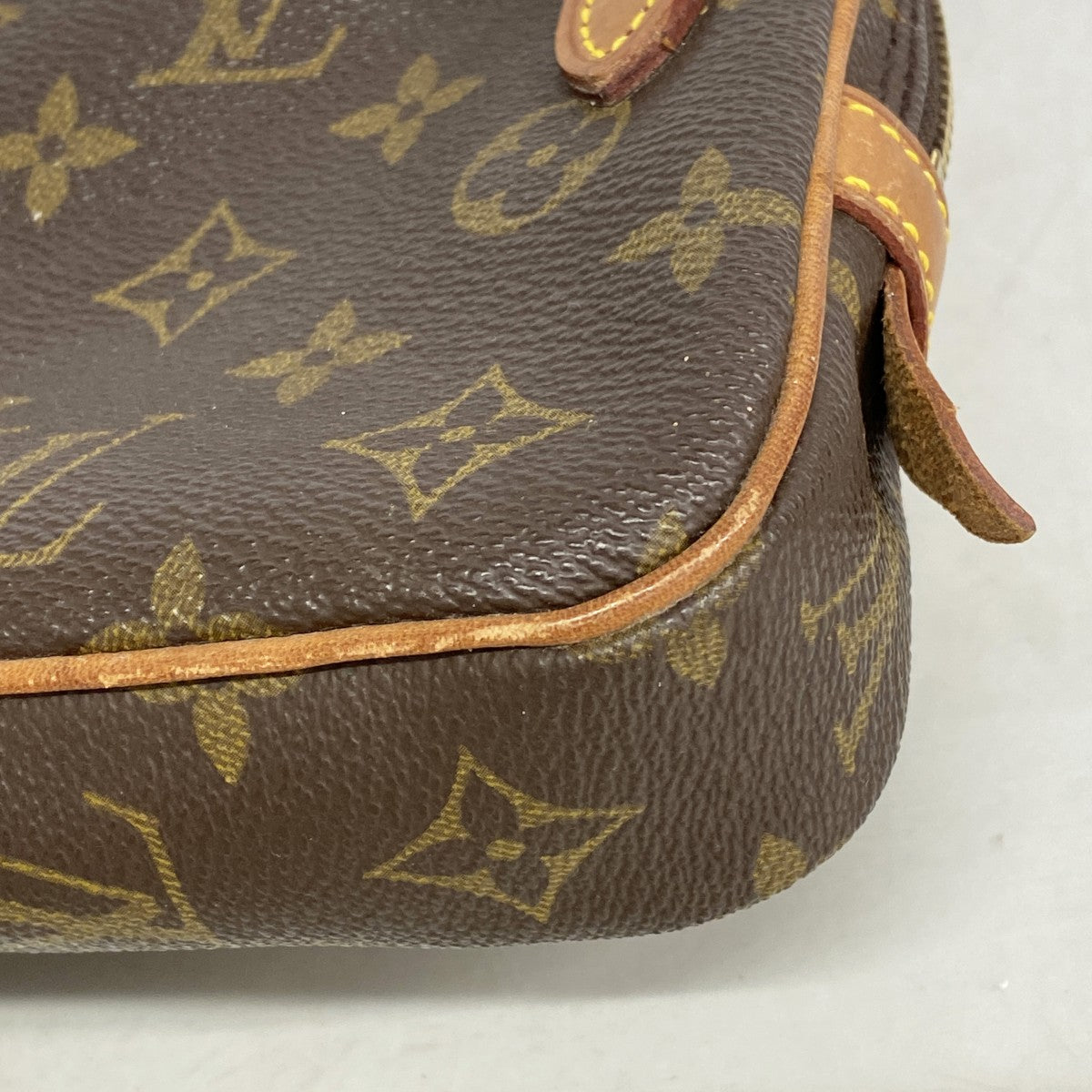 【6gd5023】ルイヴィトン ショルダーバッグ モノグラム ポシェットマルリーバンドリエール M51828 ブラウン【中古】レディース