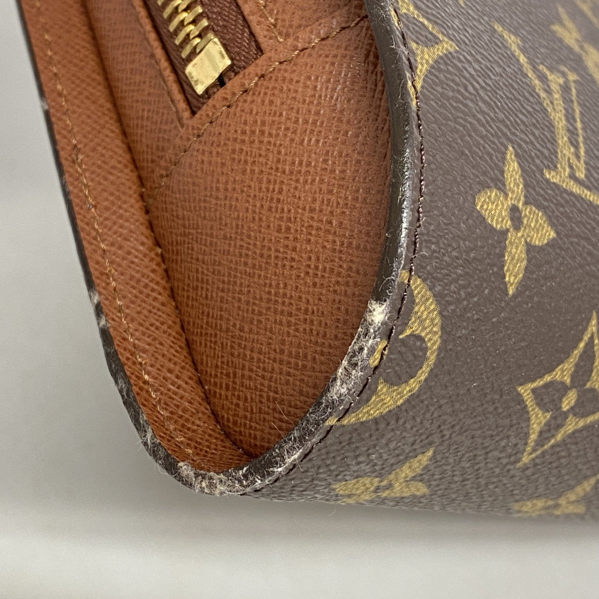 【6gd5027】ルイヴィトン クラッチバッグ モノグラム オルセー M51790 ブラウン【中古】メンズ