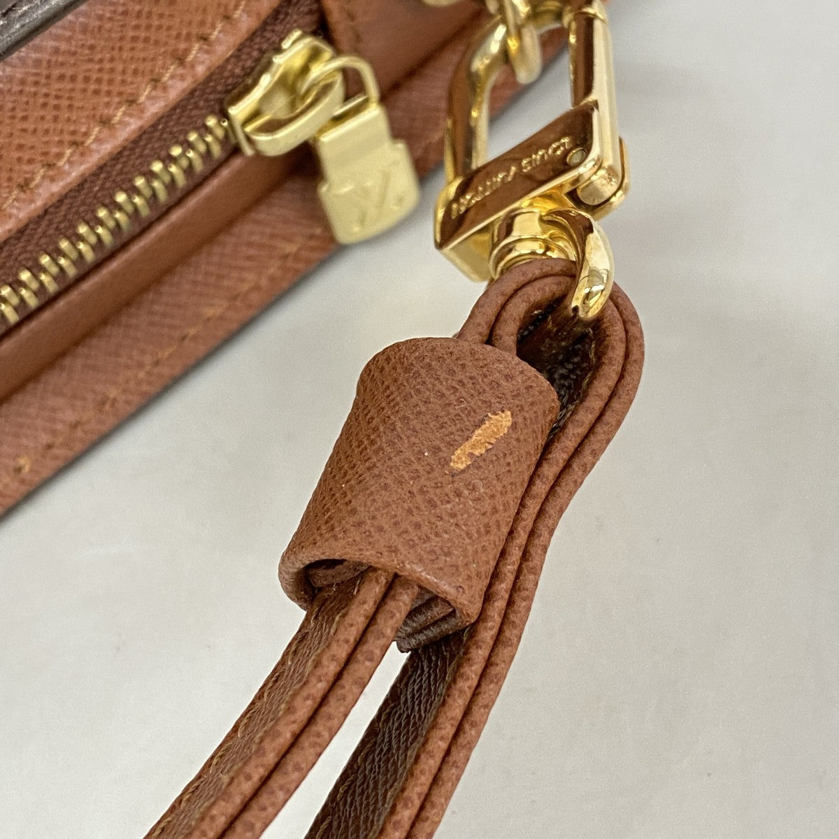 【6gd5027】ルイヴィトン クラッチバッグ モノグラム オルセー M51790 ブラウン【中古】メンズ