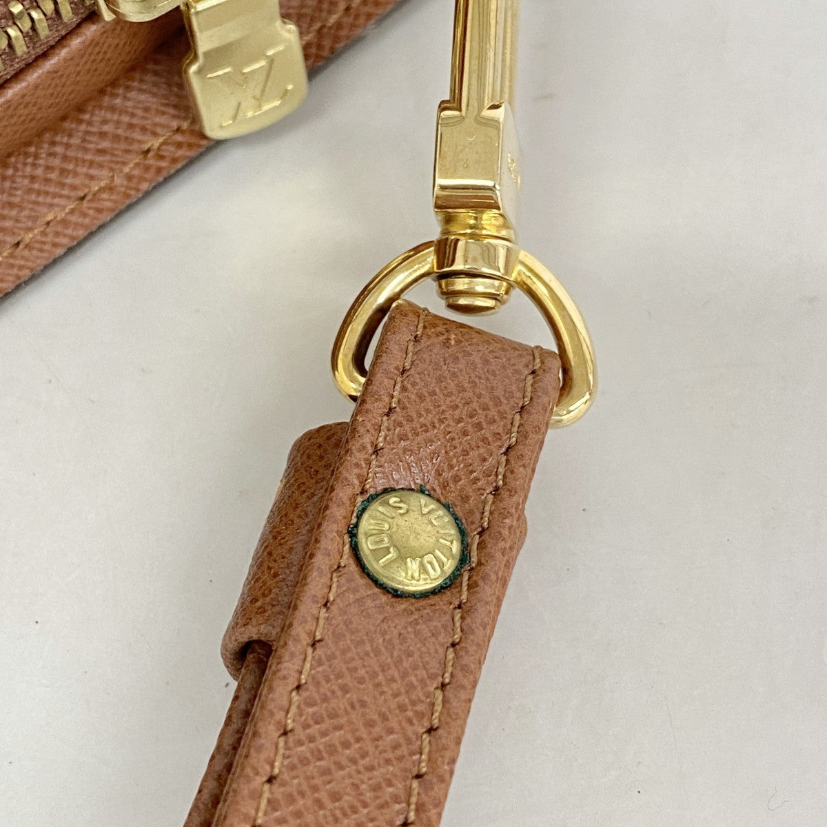 【6gd5027】ルイヴィトン クラッチバッグ モノグラム オルセー M51790 ブラウン【中古】メンズ