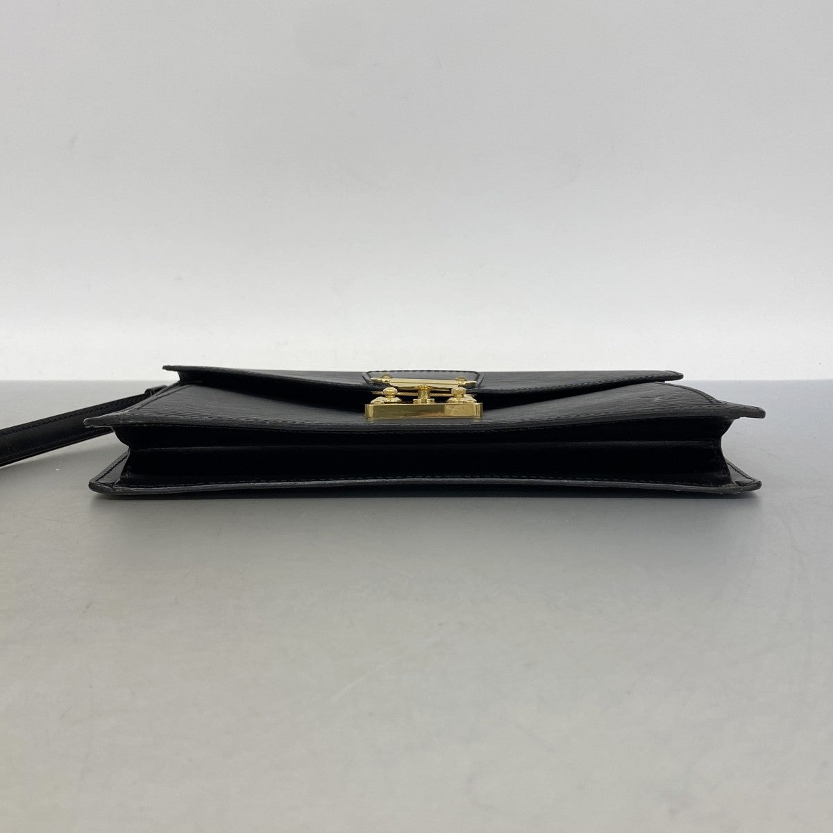 【6gd5050】ルイヴィトン クラッチバッグ エピ ポシェットセリエドラゴンヌ M52612 ノワール【中古】メンズ