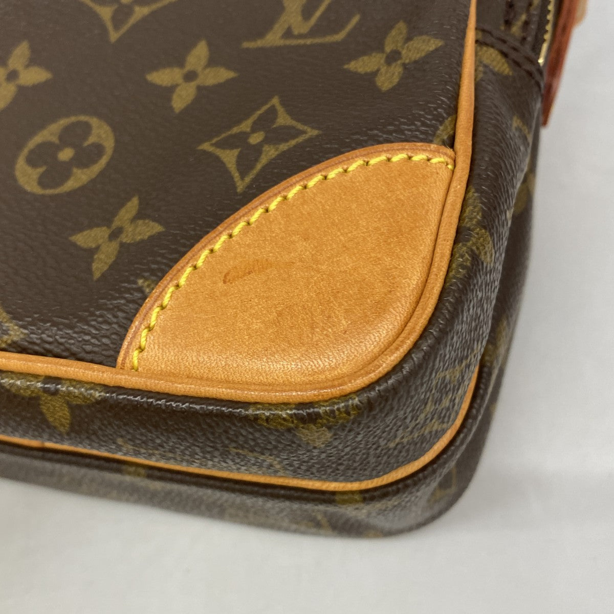 【6gd5098】ルイヴィトン ショルダーバッグ モノグラム アマゾン M45236 ブラウン【中古】レディース