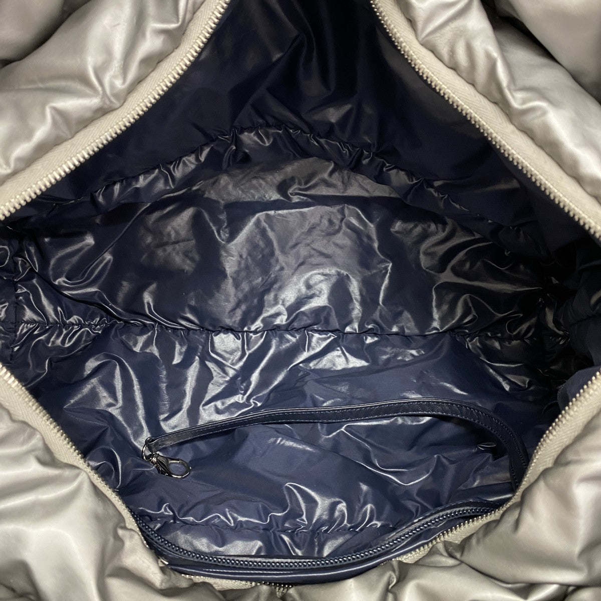 【6gd5117-k】シャネル トートバッグ コココクーン ナイロン グレー シルバー金具【中古】レディース