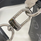 【6gd5143】ルイヴィトン ショルダーバッグ モノグラム・エクリプス リバース トリオメッセンジャー M69443 ブラック グレー【中古】メンズ