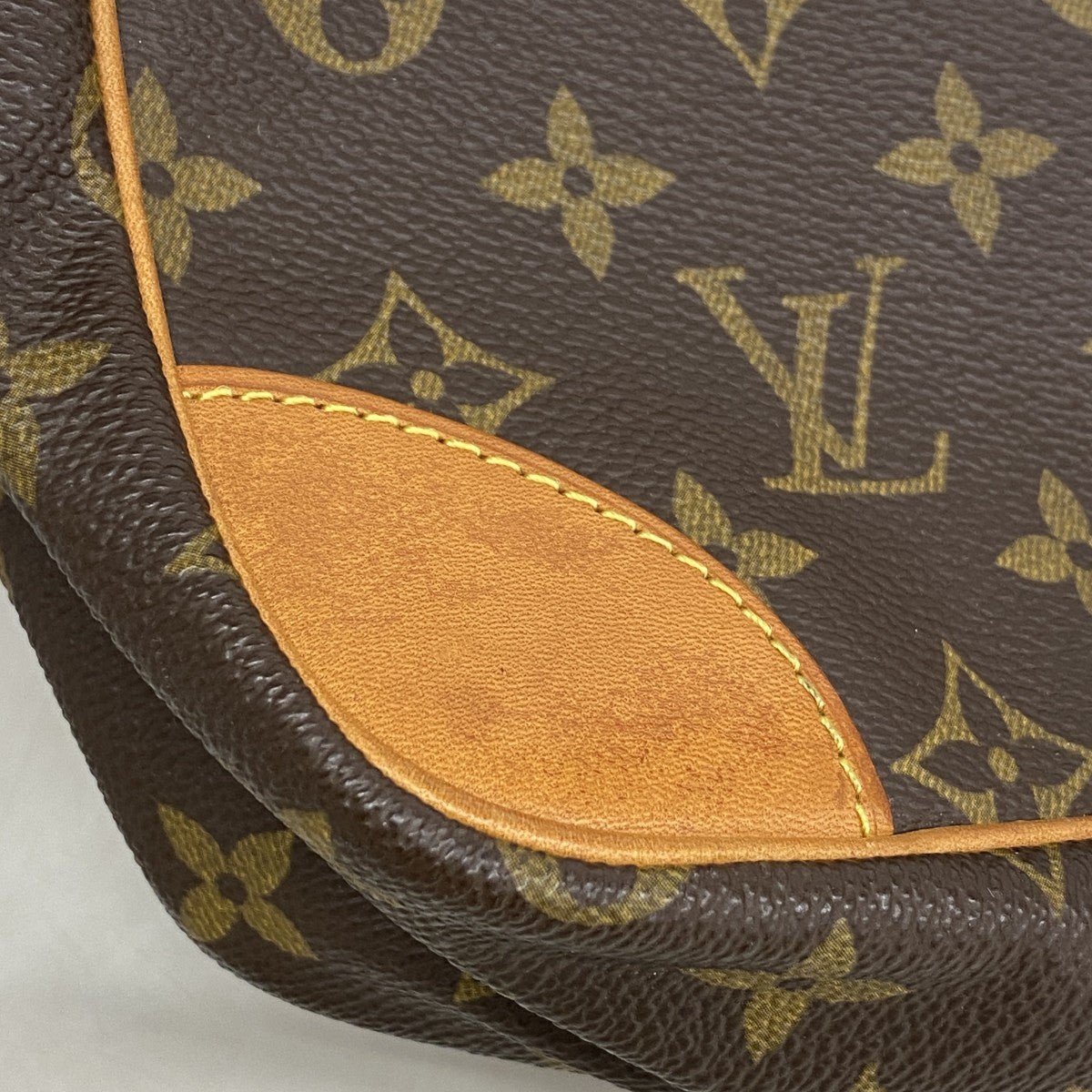 【6gd5150】ルイヴィトン クラッチバッグ モノグラム コンピエーニュ28 M51845 ブラウン【中古】メンズ