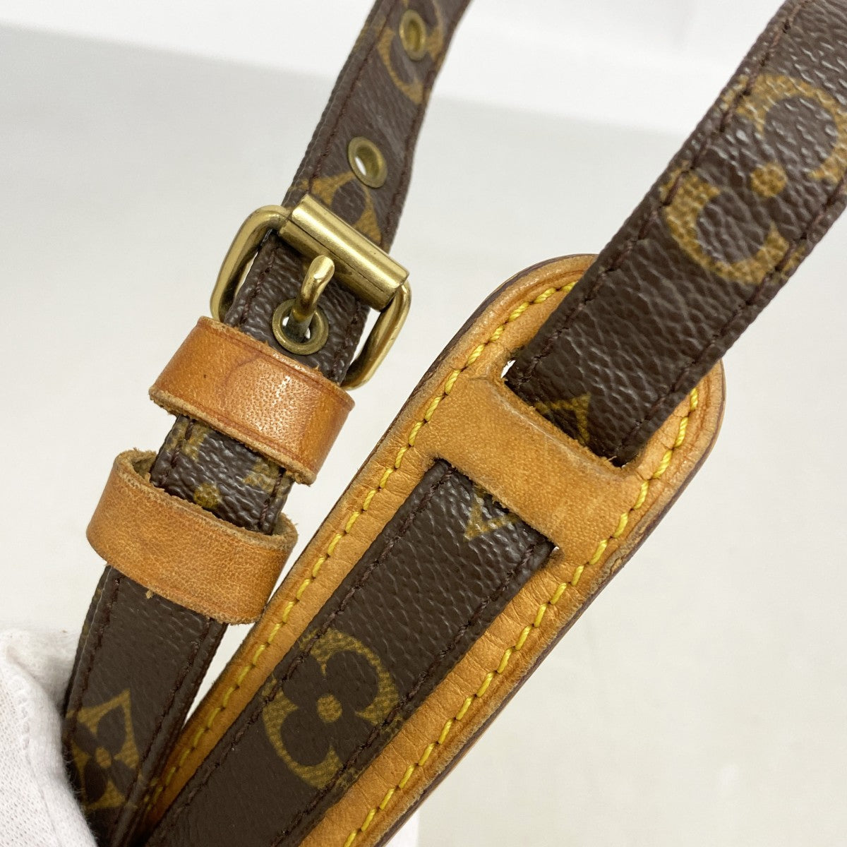 【6gd5152】ルイヴィトン ショルダーバッグ モノグラム ダヌーブ M45266 ブラウン【中古】レディース