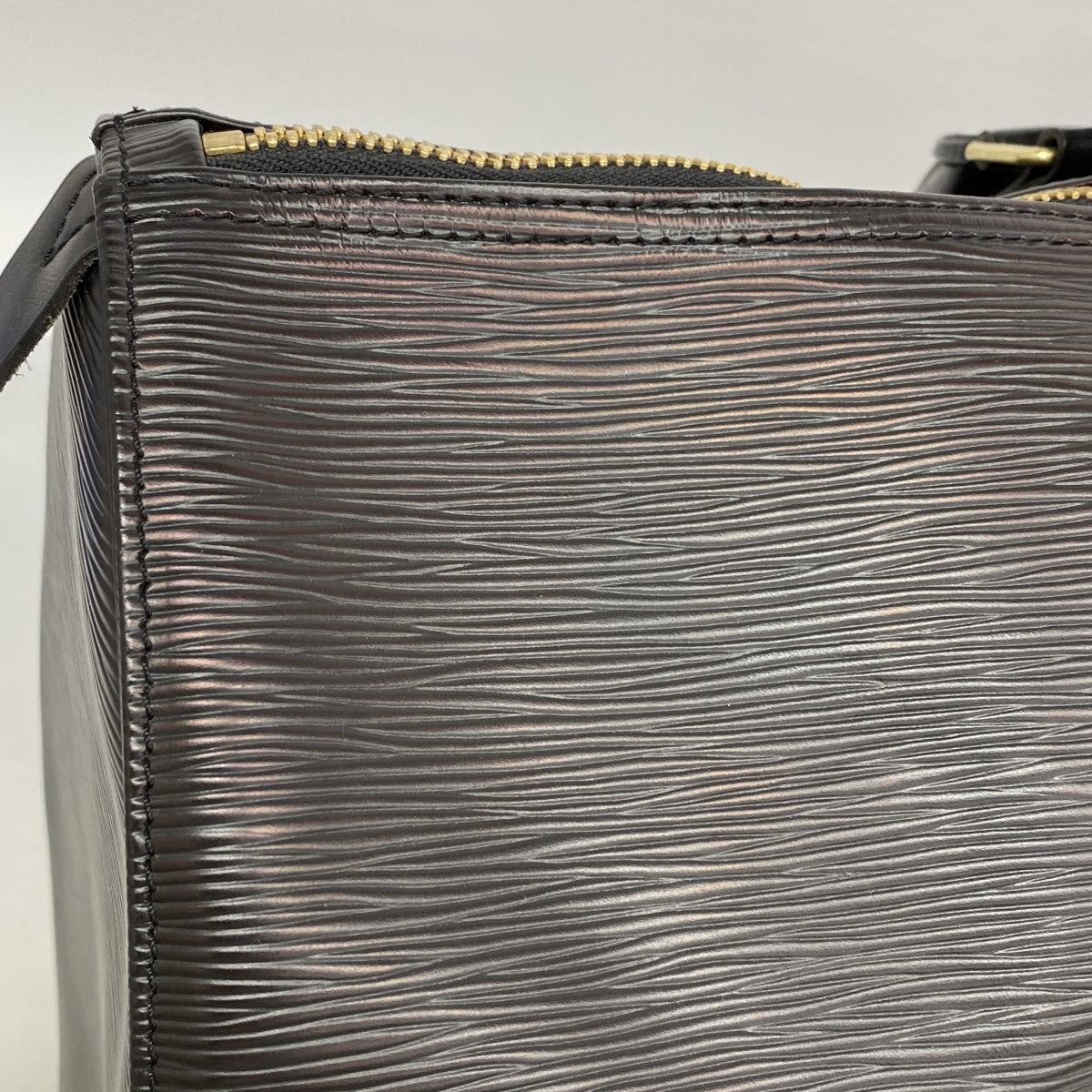 【6gd5162】ルイヴィトン ボストンバッグ エピ キーポル45 M59152 ノワール【中古】メンズ レディース ユニセックス