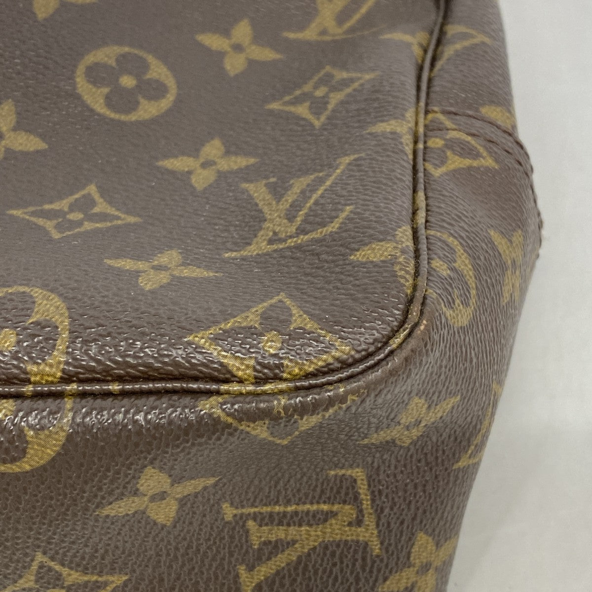 【6gd5164】ルイヴィトン ポーチ モノグラム トゥルーストワレット28 M47522 ブラウン【中古】レディース