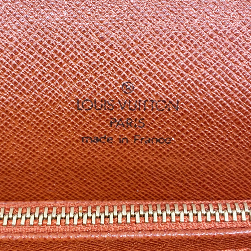 【6gd5174】ルイヴィトン ショルダーバッグ ダミエ トライベッカロン N51160 エベヌ【中古】レディース