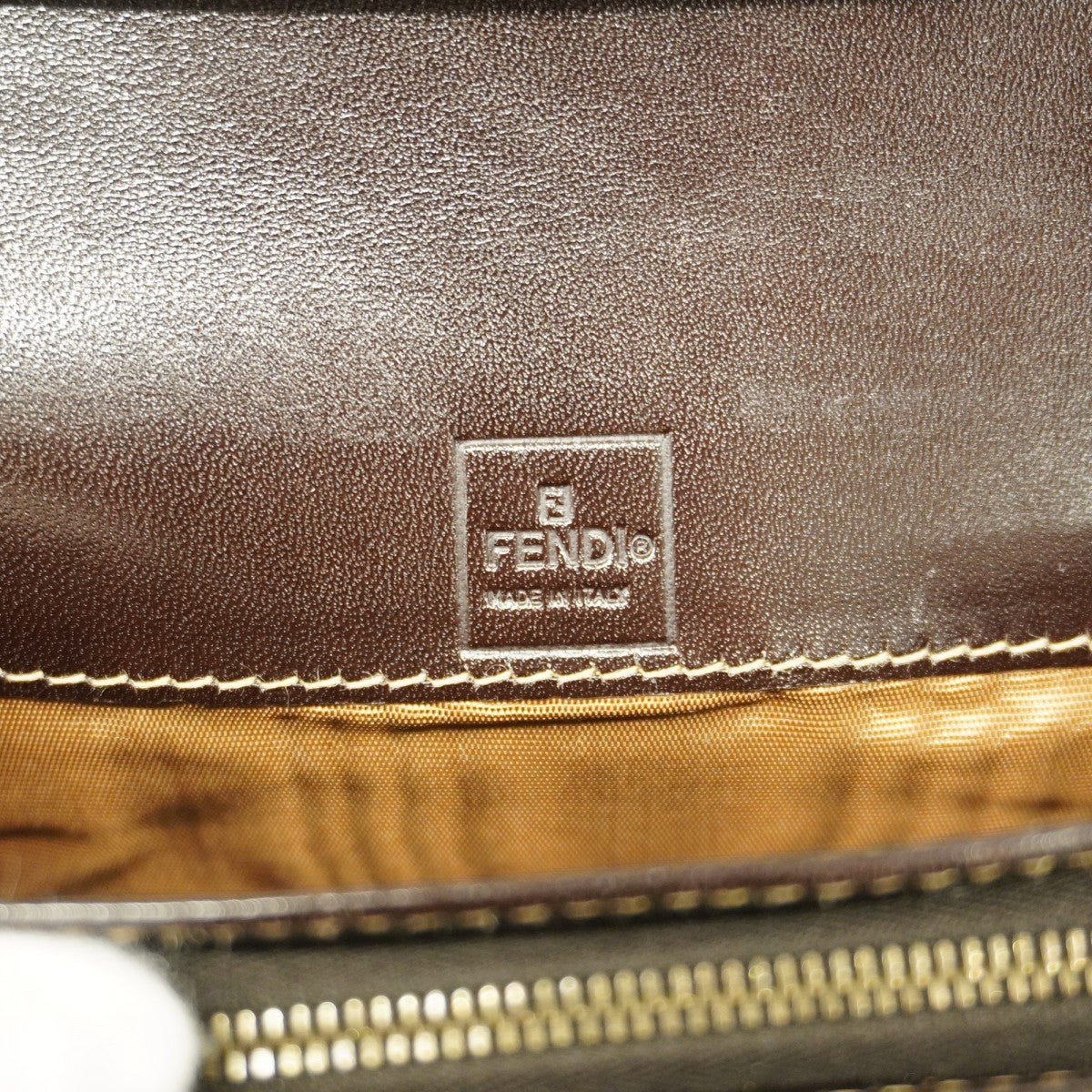 【6gd5219】フェンディ 財布 ズッカ ナイロンキャンバス ブラウン ゴールド金具【中古】レディース