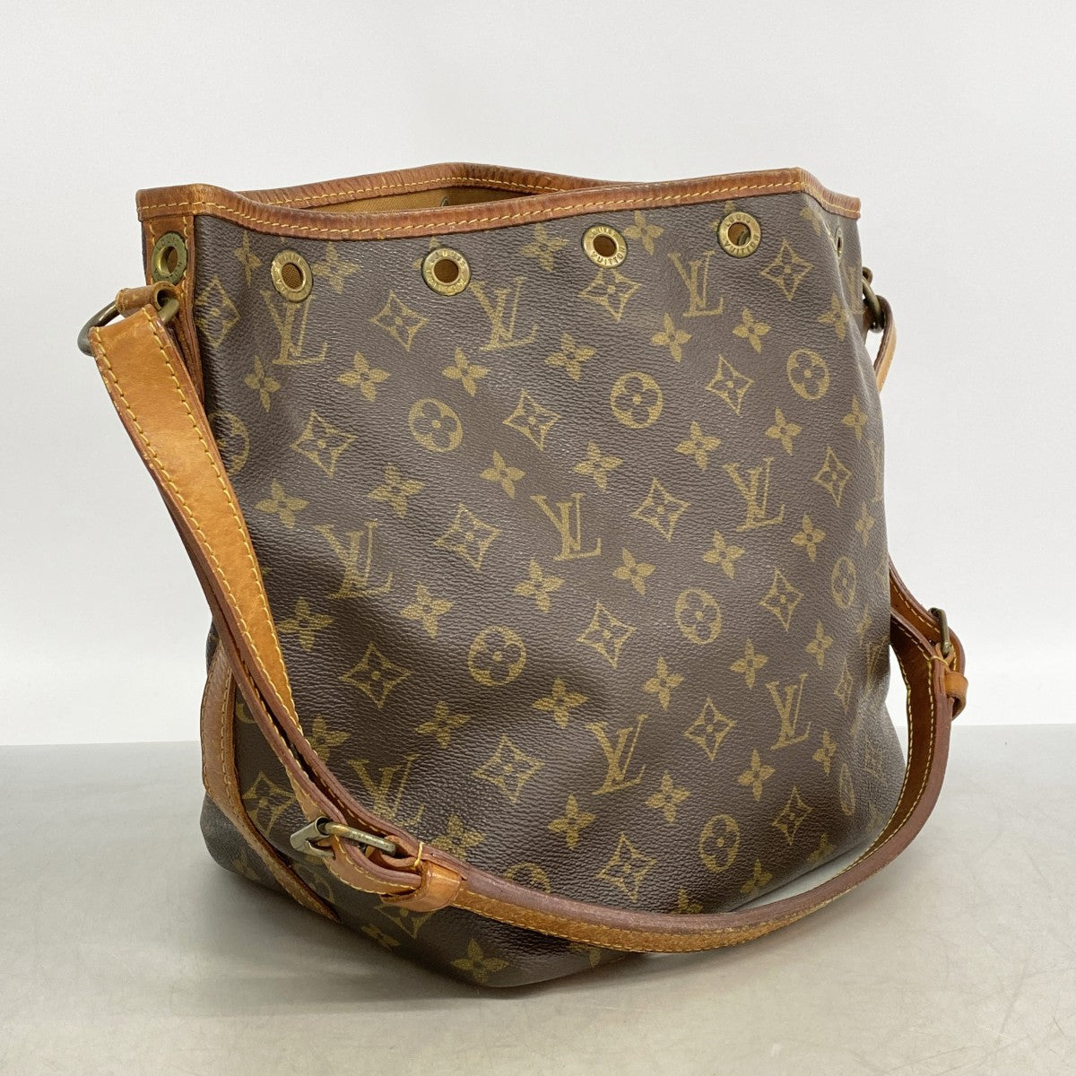 【6gd5236】ルイヴィトン ショルダーバッグ モノグラム プチノエ M42226 ブラウン【中古】レディース