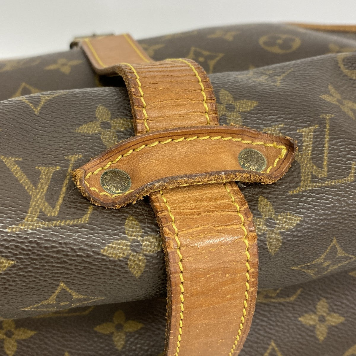 【6gd5248】ルイヴィトン ショルダーバッグ モノグラム ソミュール35 M42254 ブラウン【中古】レディース