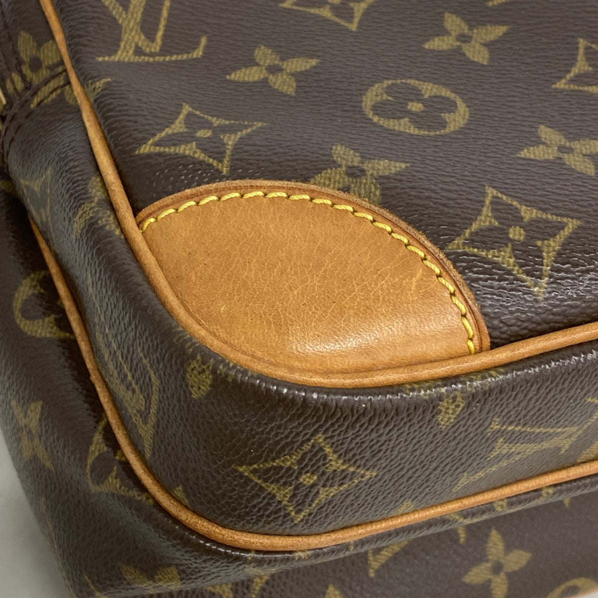 【6gd5256】ルイヴィトン ショルダーバッグ モノグラム ナイル M45244 ブラウン【中古】レディース