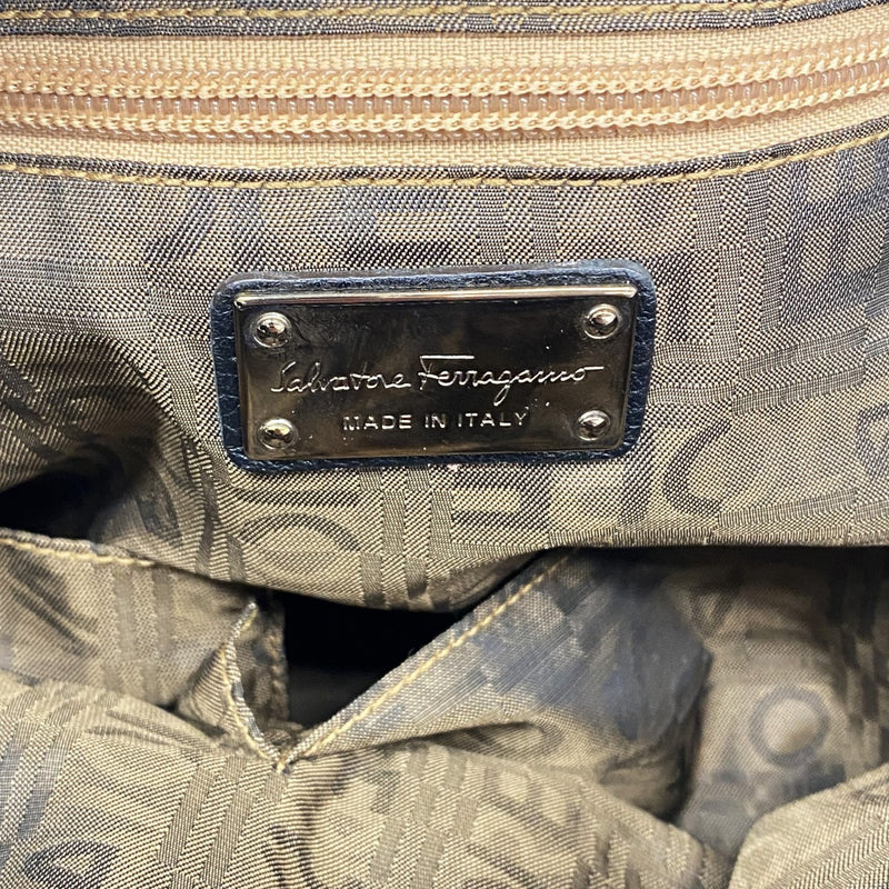 【6gd5270】サルヴァトーレフェラガモ トートバッグ レザー ブラック ゴールド/シルバー金具【中古】レディース