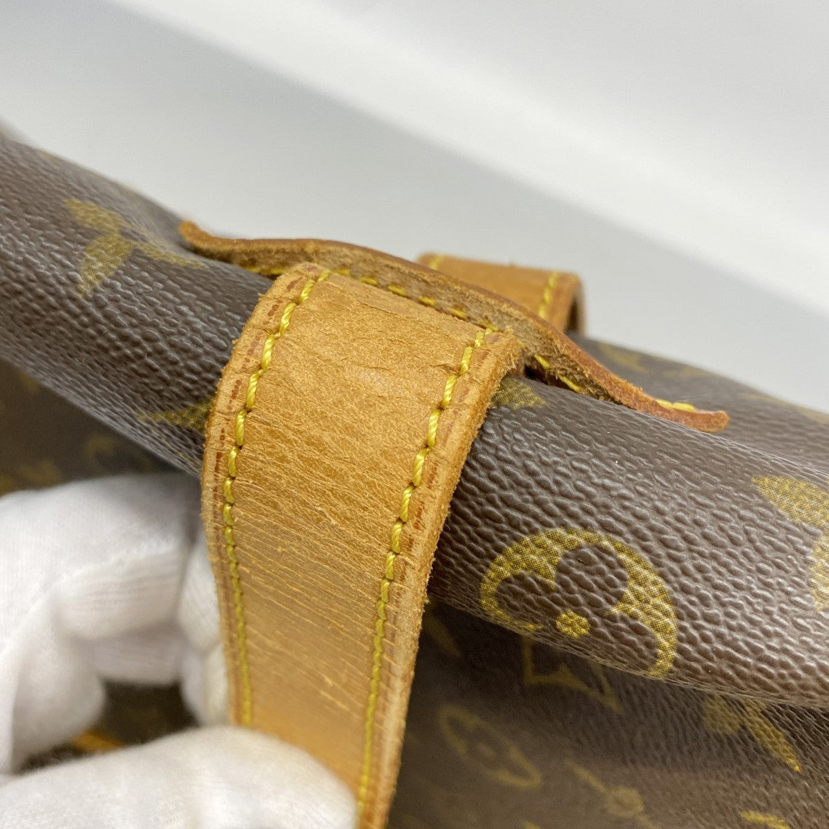 【6gd5272】ルイヴィトン ショルダーバッグ モノグラム ソミュール43 M42252 ブラウン【中古】レディース