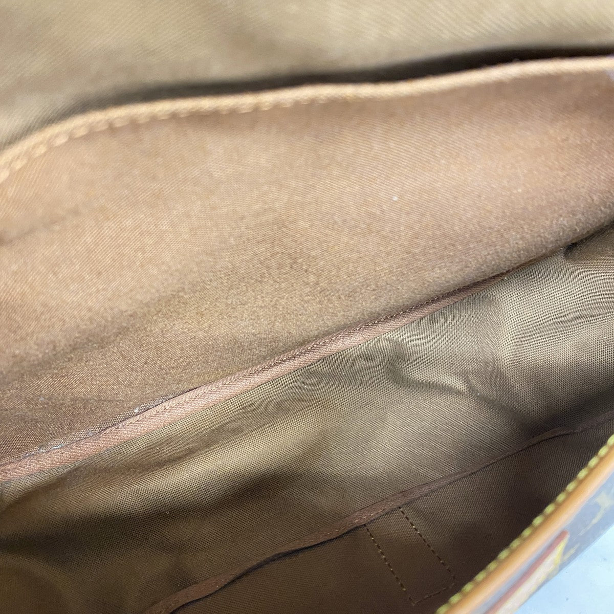 【6gd5273】ルイヴィトン ショルダーバッグ モノグラム ソミュール35 M42254 ブラウン【中古】レディース
