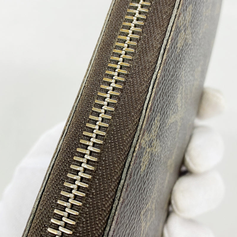 【6gd5283】ルイヴィトン 長財布 モノグラム ジッピーウォレット M60017 ブラウン【中古】メンズ レディース ユニセックス