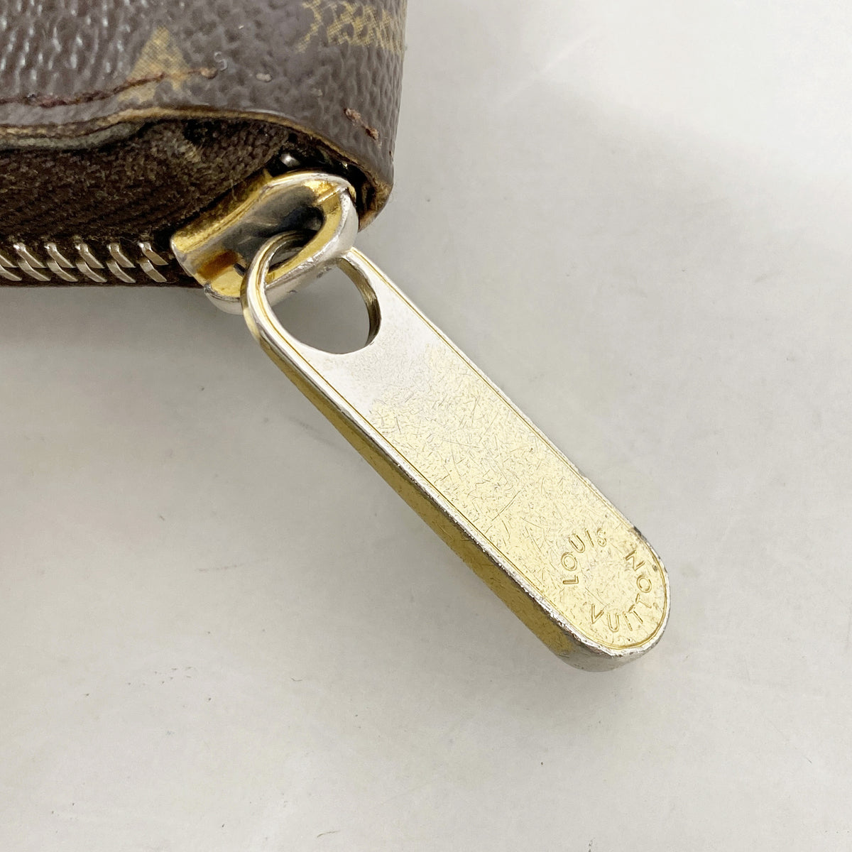 【6gd5283】ルイヴィトン 長財布 モノグラム ジッピーウォレット M60017 ブラウン【中古】メンズ レディース ユニセックス