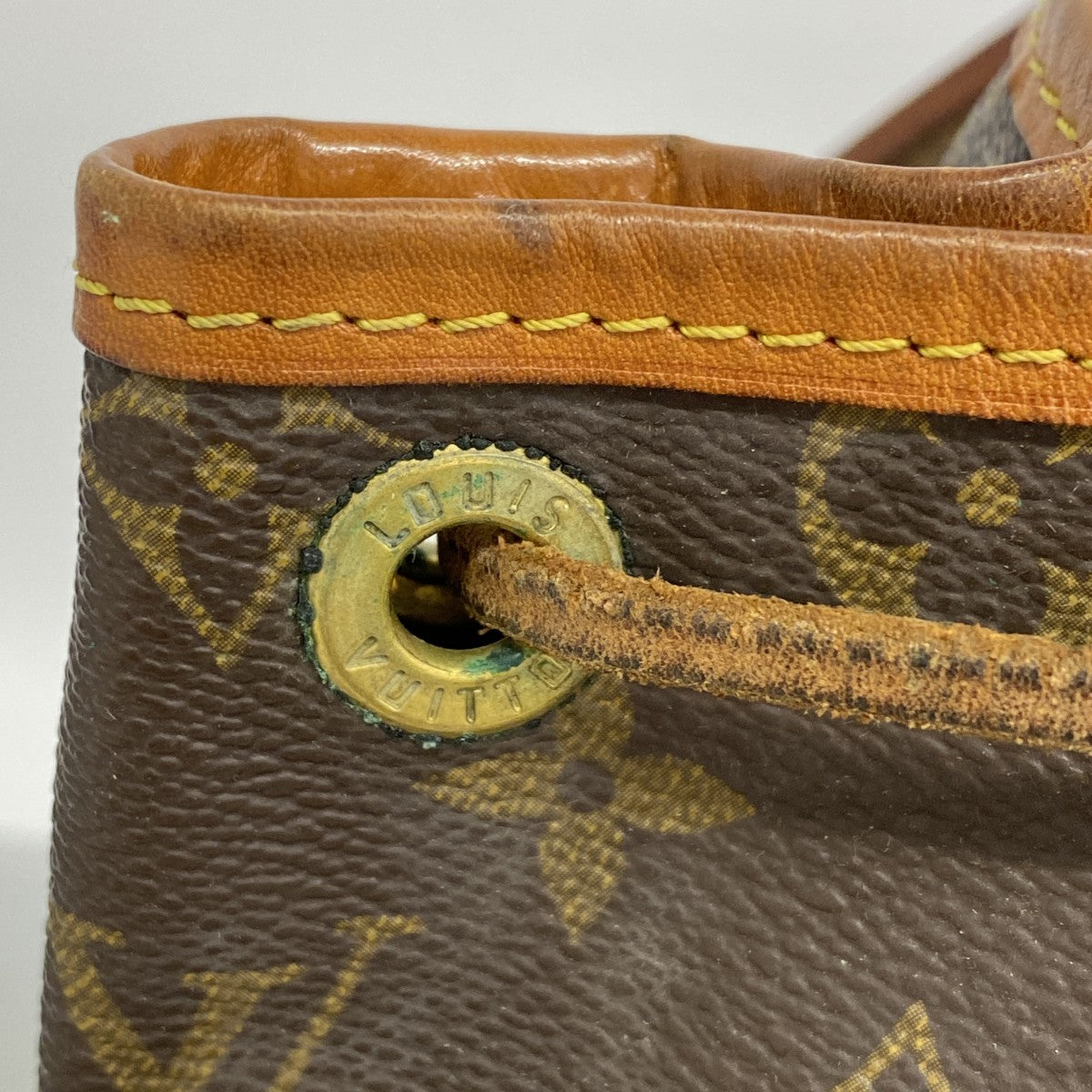 【6gd5296】ルイヴィトン ショルダーバッグ モノグラム ノエ M42224 ブラウン【中古】レディース