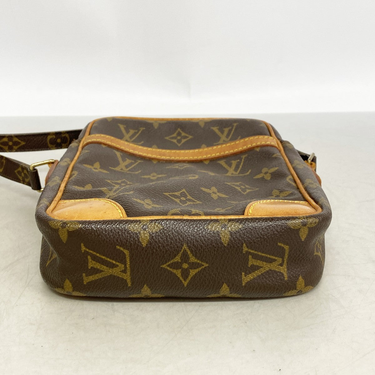 【6gd5298】ルイヴィトン ショルダーバッグ モノグラム ダヌーブ M45266 ブラウン【中古】レディース