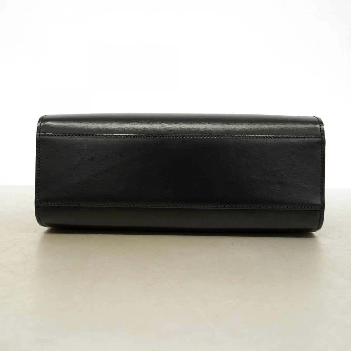 【6gd5317】カルティエ ショルダーバッグ パンテール レザー ブラック シルバー金具【中古】レディース