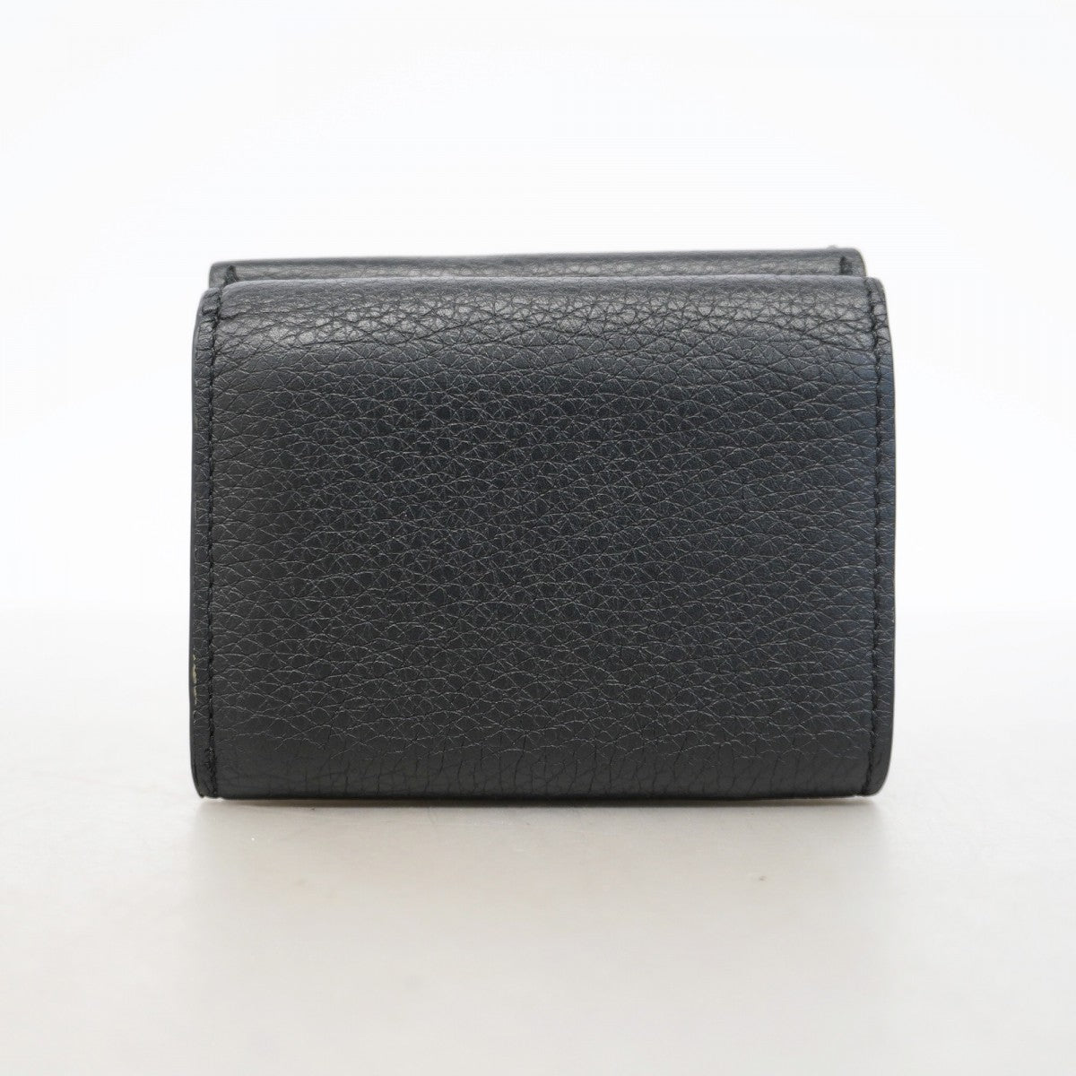 【6gd5350】フェンディ 三つ折り財布 セレリア レザー ブラック シルバー金具【中古】レディース